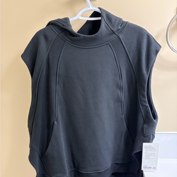 lululemon athletica Jackets & Blazers - Lululemon Scuba Black Sleeveless Hoodie- XL/XXL- never worn, tag attached